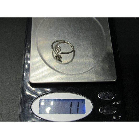 Size 5.25 Sterling Silver Double Swirl Pattern Open Band Ring - Picture 7 of 7